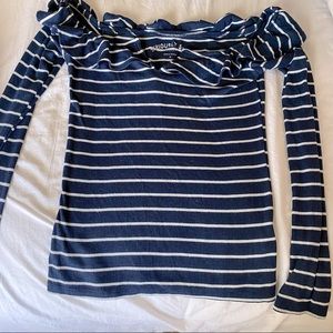 Stripped off the shoulder Top